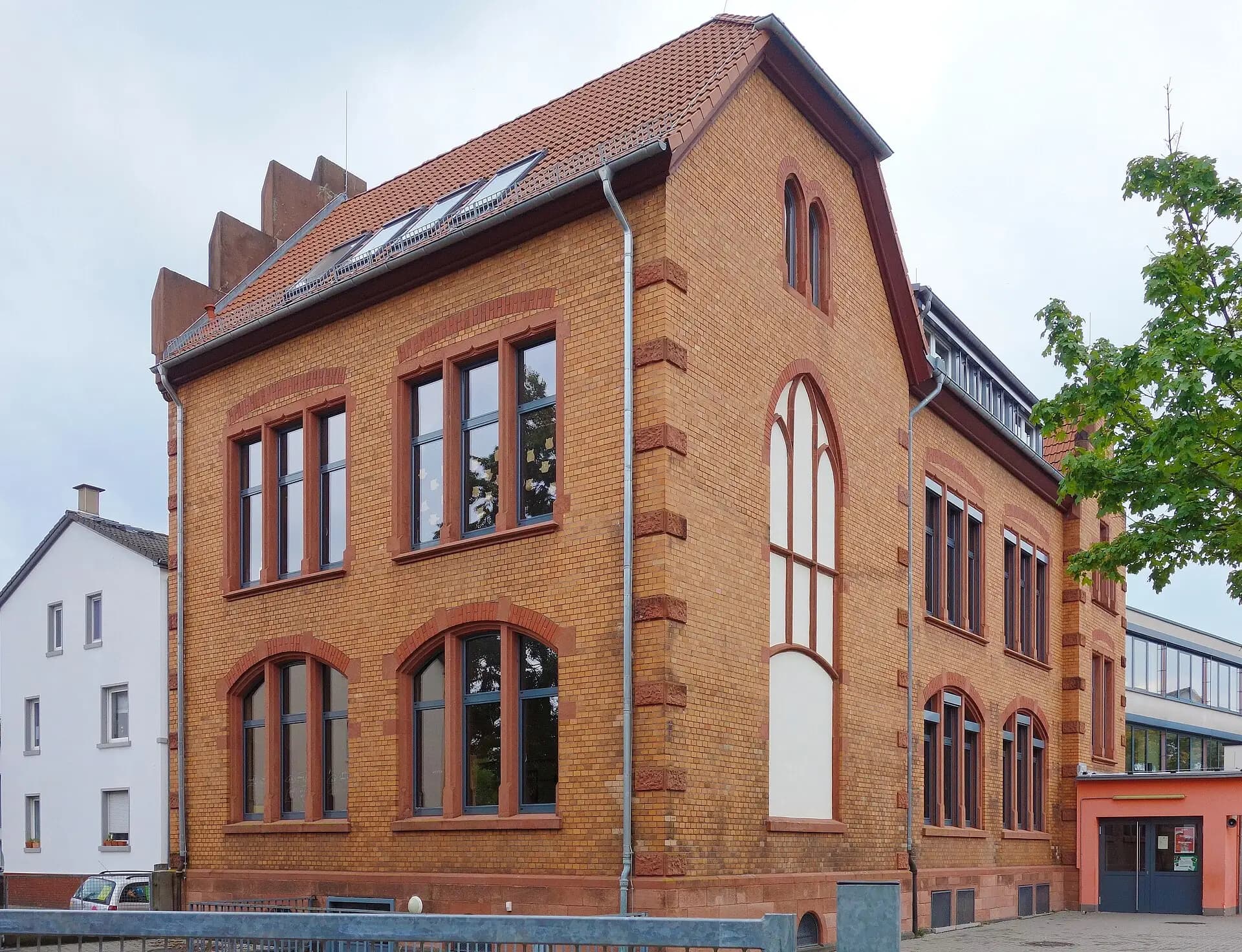Adalbert-Stifter-Schule in Heusenstamm
