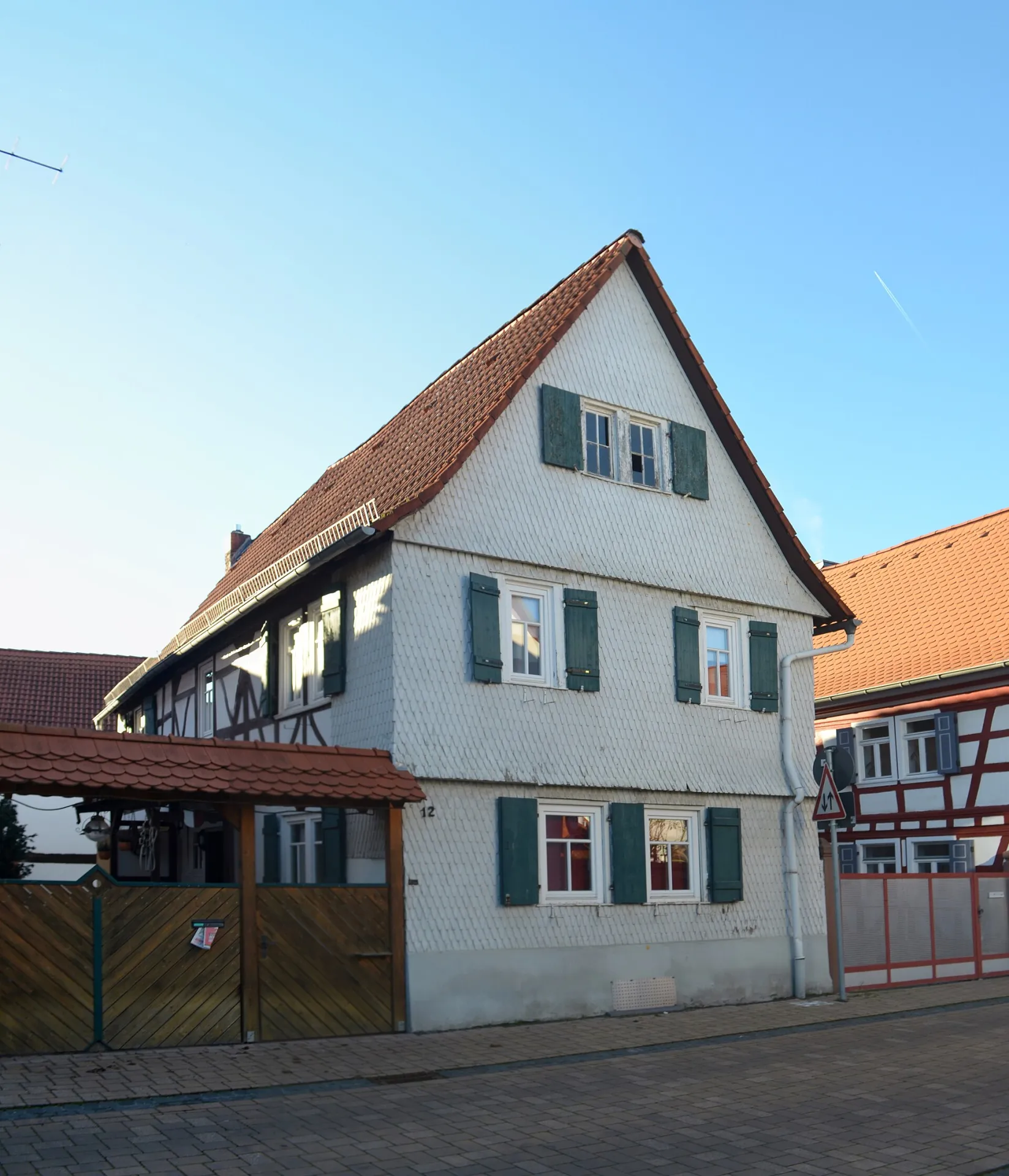 Wohnhaus Alt Wachenbuchen 12 in Maintal-Wachenbuchen