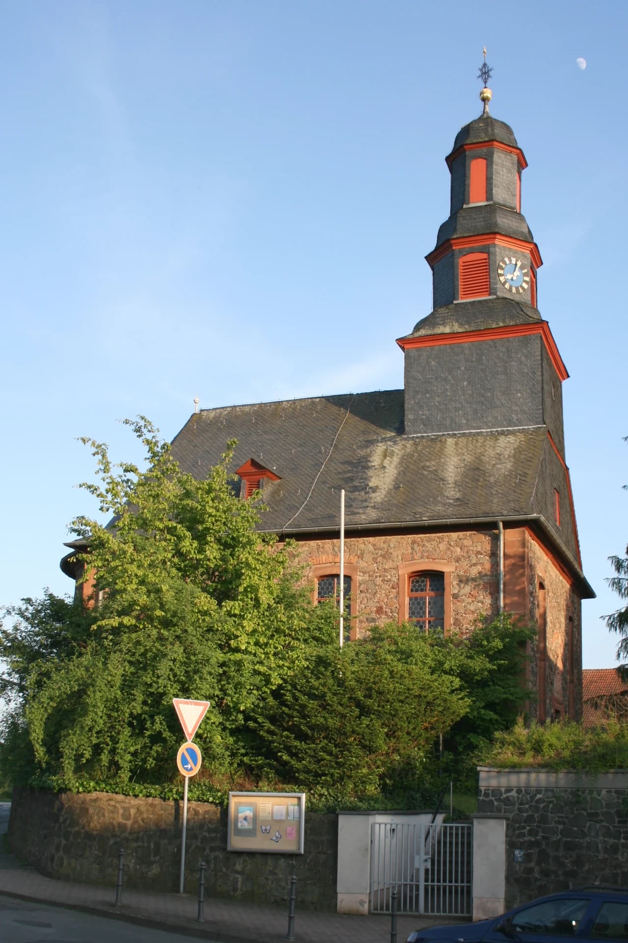 Evangelische Kirche in Neuberg-Ravolzhausen