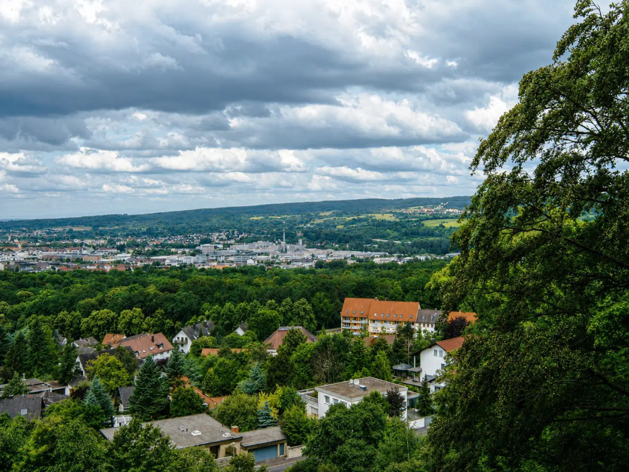 Blick vom Godelsberg über Aschaffenburg südlich von Glattbach