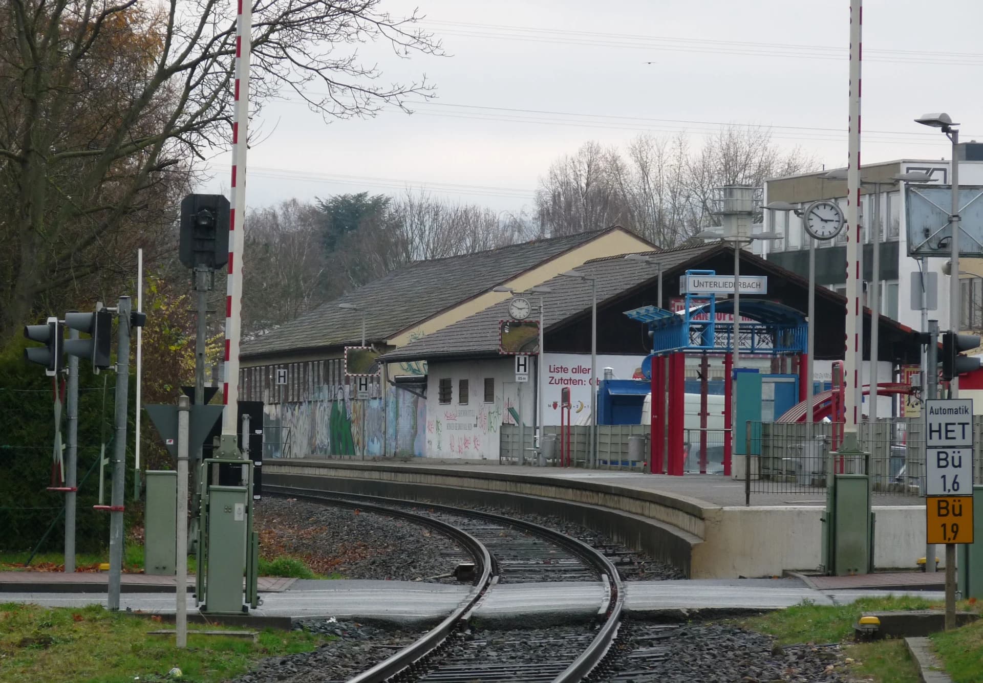 Bahnhof Frankfurt-Unterliederbach